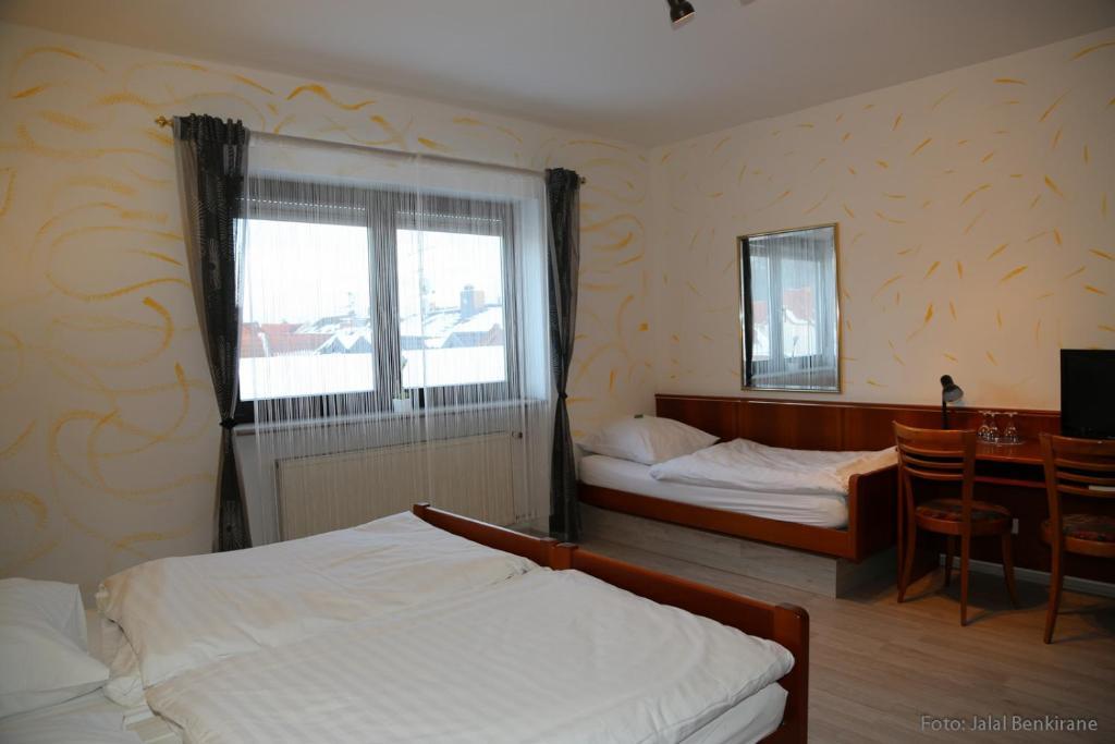 Saarland Hotel - Restaurant Milano Nalbach Chambre photo